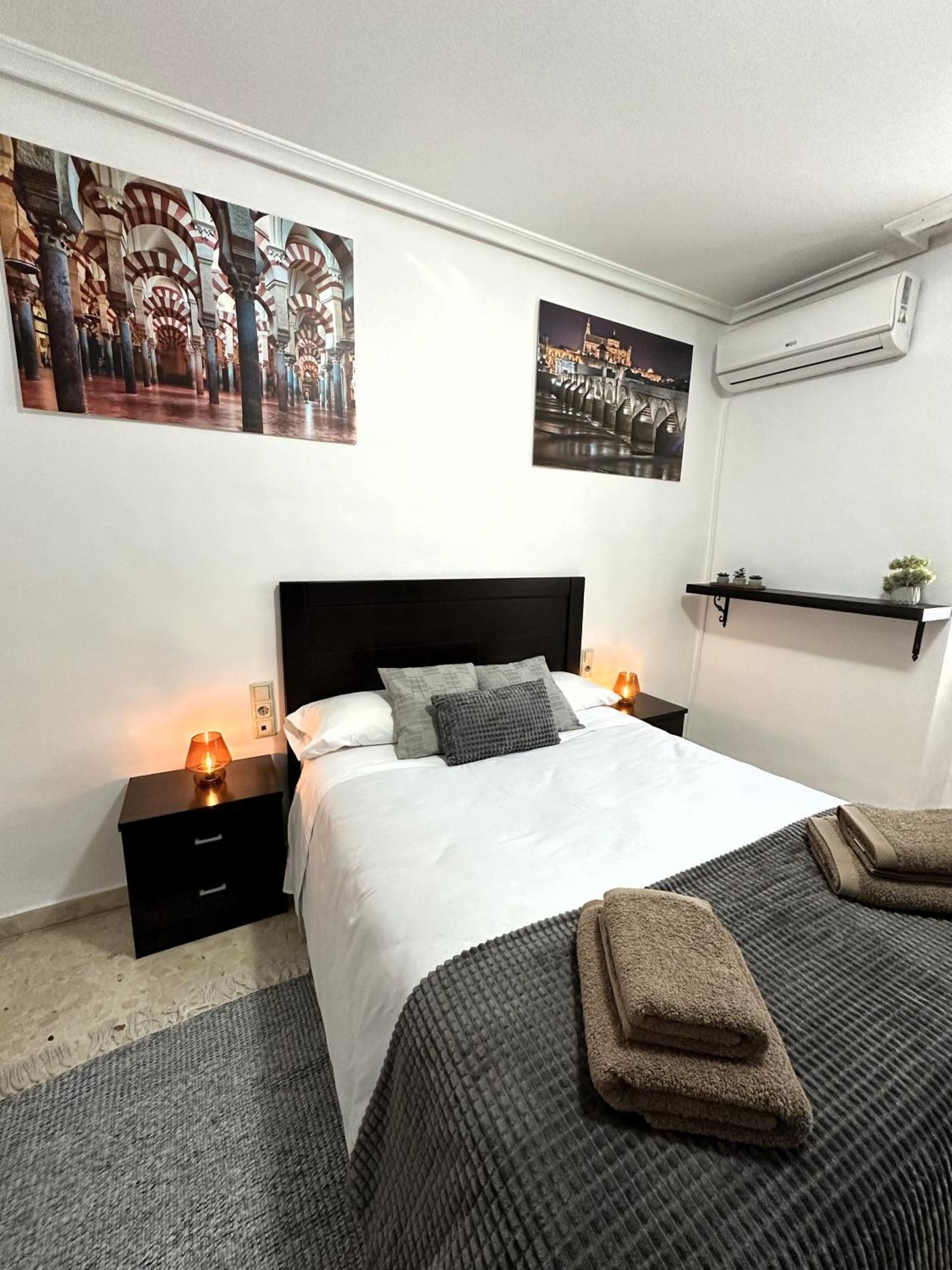 Apartamento Polvora, Junto Al Puente Romano Cordoba Exterior photo