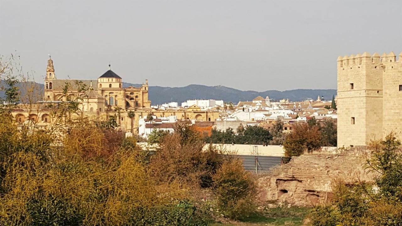 Apartamento Polvora, Junto Al Puente Romano Cordoba Exterior photo